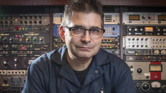 Icon engineer and producer Steve Albini passed away